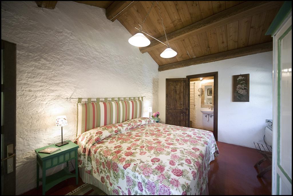 Bagnolo Piemonte Agriturismo Famiglia Al Castello Di Bagnolo חדר תמונה