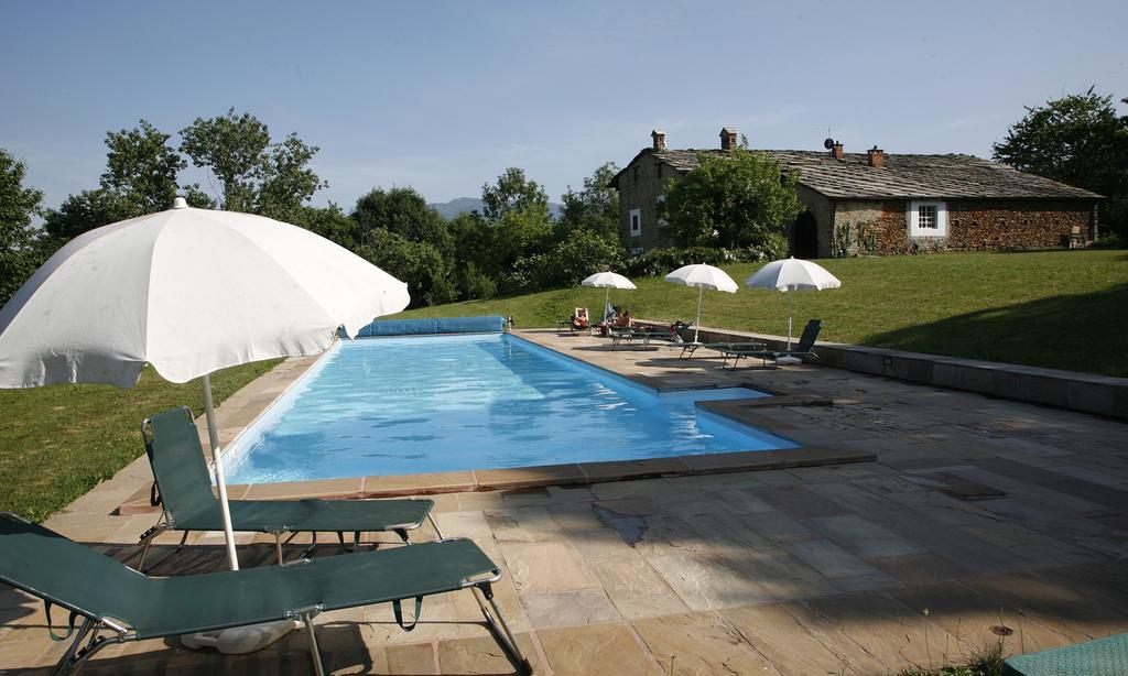Bagnolo Piemonte Agriturismo Famiglia Al Castello Di Bagnolo מראה חיצוני תמונה